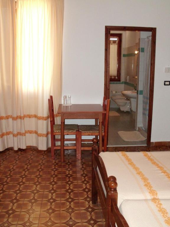 Hotel Piccada Palau Pokoj fotografie